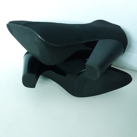 Stuart Weitzman Women's size 6M Y2K Style Ankle Boot - Picture 7 of 11